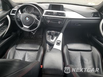 Zdjęcie 8 z 12 samochodu: 2013 BMW 328 XI VIN:WBA3B3C50DJ811214 - miniatura