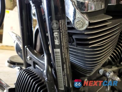 Zdjęcie 9 z 10 samochodu: 2017 HARLEY-DAVIDSON FLHX STREET GLIDE VIN:1HD1KBC11HB689690 - miniatura
