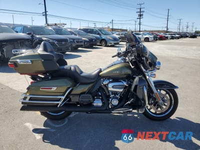 2018 HARLEY-DAVIDSON FLHTK ULTRA LIMITED 1HD1KED32JB660044 - główne zdjęcie licytacji z USA - miniatura