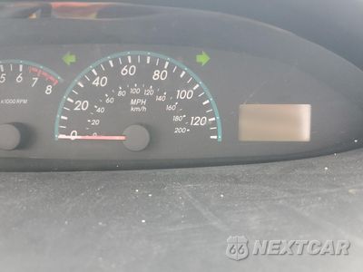Zdjęcie 9 z 12 samochodu: 2012 TOYOTA YARIS VIN:JTDBT4K39CL010155 - miniatura