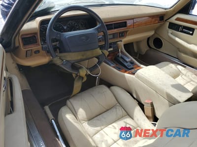 Zdjęcie 8 z 13 samochodu: 1995 JAGUAR XJS 2+2 VIN:SAJNX2346SC197030 - miniatura