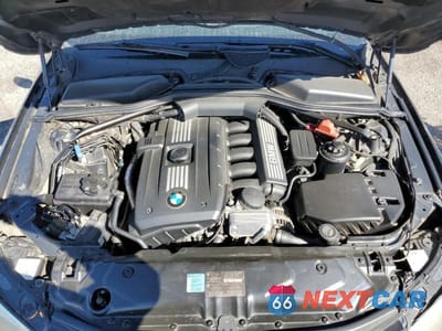 Zdjęcie 11 z 12 samochodu: 2009 BMW 528 I VIN:WBANU53559C117418 - miniatura