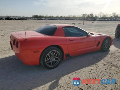 Trzecie zdjęcie samochodu z tyłu: 2003 CHEVROLET CORVETTE Z06 VIN:1G1YY12S935131041 - miniatura