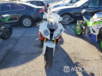 Drugie zdjęcie samochodu z przodu: 2013 BMW S 1000 RR VIN:WB105340XDZL17442 - miniatura