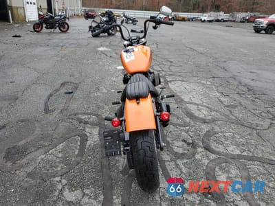 Czwarte zdjęcie samochodu z boku: 2021 HARLEY-DAVIDSON FXBBS VIN:1HD1YYK12MB042292 - miniatura
