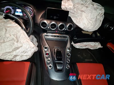 Zdjęcie 8 z 12 samochodu: 2019 MERCEDES-BENZ AMG GT VIN:WDDYK7HA0KA022635 - miniatura