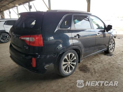 Trzecie zdjęcie samochodu z tyłu: 2015 KIA SORENTO SX VIN:5XYKWDA73FG564822 - miniatura