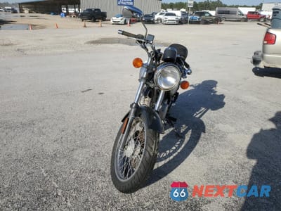 Drugie zdjęcie samochodu z przodu: 2013 SUZUKI TU250 X VIN:JS1NJ4CA5D2100405 - miniatura