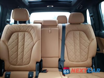 Zdjęcie 10 z 13 samochodu: 2024 BMW X7 XDRIVE40I VIN:5UX23EM05R9V36134 - miniatura
