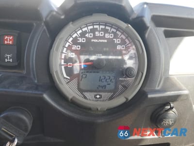 Zdjęcie 8 z 10 samochodu: 2014 POLARIS RZR 1000 XP EPS VIN:4XAST1EA7EF361955 - miniatura