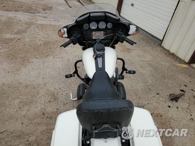 Zdjęcie 6 z 10 samochodu: 2018 HARLEY-DAVIDSON FLHXS STREET GLIDE SPECIAL VIN:1HD1KRC10JB684611 - miniatura