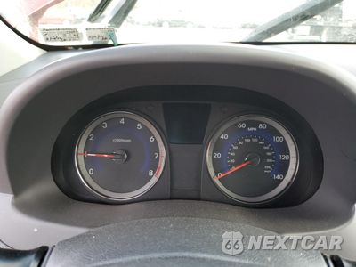 Zdjęcie 9 z 14 samochodu: 2017 HYUNDAI ACCENT SE VIN:KMHCT5AE4HU307747 - miniatura