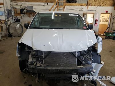 Piąte zdjęcie samochodu w środku: 2016 DODGE GRAND CARAVAN SE VIN:2C4RDGBGXGR101576 - miniatura