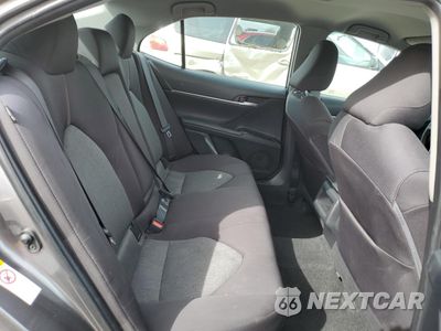 Zdjęcie 10 z 13 samochodu: 2018 TOYOTA CAMRY L VIN:4T1B11HK2JU125007 - miniatura