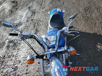 Piąte zdjęcie samochodu w środku: 2010 HONDA VT1300 CX VIN:JH2SC6106AK000065 - miniatura