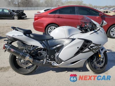 2024 SUZUKI GSX1300 RR JS1EJ11B1R7100941 - główne zdjęcie licytacji z USA - miniatura