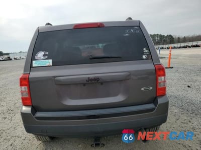 Zdjęcie 6 z 13 samochodu: 2015 JEEP PATRIOT SPORT VIN:1C4NJPBA1FD399570 - miniatura