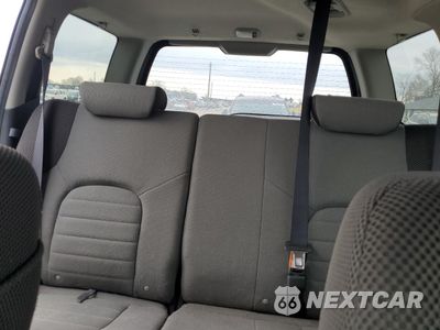 Zdjęcie 10 z 15 samochodu: 2006 NISSAN XTERRA OFF ROAD VIN:5N1AN08W26C526809 - miniatura