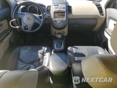 Zdjęcie 8 z 15 samochodu: 2013 KIA SOUL + VIN:KNDJT2A64D7555265 - miniatura