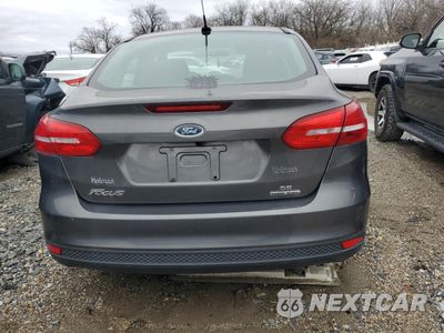 Zdjęcie 6 z 12 samochodu: 2015 FORD FOCUS SE VIN:1FADP3F22FL263417 - miniatura