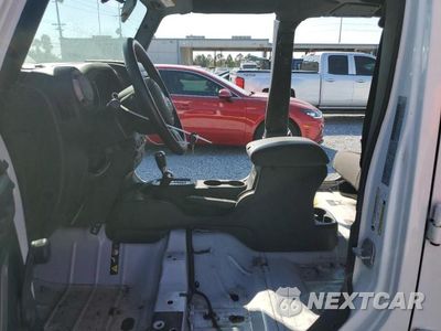 Zdjęcie 7 z 13 samochodu: 2018 JEEP WRANGLER UNLIMITED SPORT VIN:1C4BJWDG1JL924818 - miniatura
