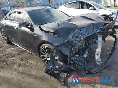 Czwarte zdjęcie samochodu z boku: 2022 MERCEDES-BENZ CLA AMG 35 4MATIC VIN:W1K5J5BB9NN297137 - miniatura