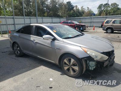 Czwarte zdjęcie samochodu z boku: 2011 HYUNDAI SONATA HYBRID VIN:KMHEC4A47BA007817 - miniatura