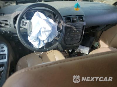 Zdjęcie 8 z 14 samochodu: 2006 PONTIAC MONTANA SV6 VIN:1GMDV33LX6D137079 - miniatura