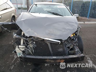 Piąte zdjęcie samochodu w środku: 2005 TOYOTA COROLLA CE VIN:1NXBR32E65Z496457 - miniatura