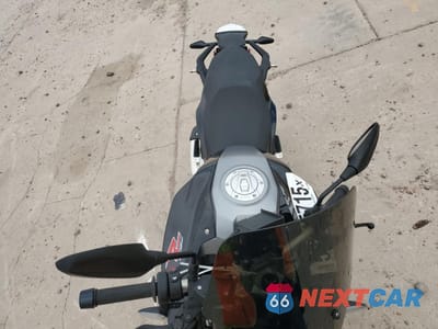 Piąte zdjęcie samochodu w środku: 2021 BMW F 900 R VIN:WB10K1303M6D68963 - miniatura