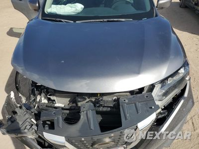 Zdjęcie 12 z 13 samochodu: 2020 NISSAN ROGUE SPORT S VIN:5N1AT2MT3LC819225 - miniatura