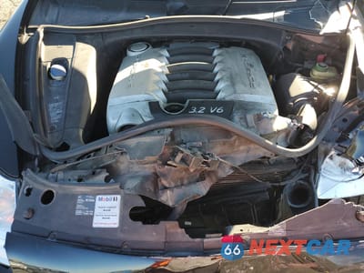 Zdjęcie 14 z 15 samochodu: 2006 PORSCHE CAYENNE VIN:WP1AA29P06LA28464 - miniatura