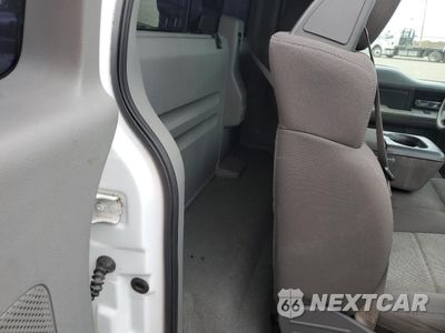 Zdjęcie 10 z 12 samochodu: 2006 FORD F150 VIN:1FTRF12276NB84374 - miniatura