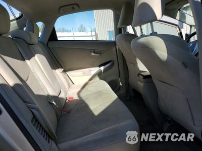 Zdjęcie 11 z 15 samochodu: 2011 TOYOTA PRIUS VIN:JTDKN3DU9B1443155 - miniatura
