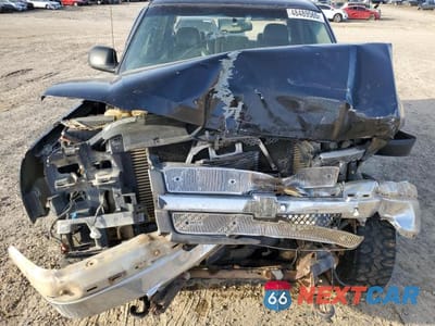 Zdjęcie 11 z 12 samochodu: 2004 CHEVROLET SILVERADO K2500 HEAVY DUTY VIN:1GCHK23294F221508 - miniatura