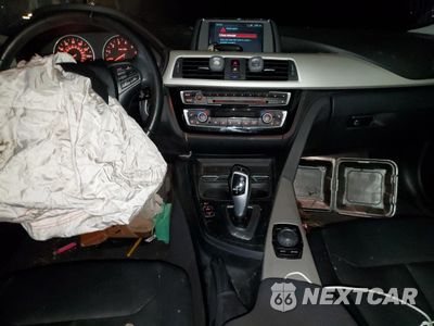 Zdjęcie 8 z 12 samochodu: 2018 BMW 320 I VIN:WBA8E1G52JNU92527 - miniatura