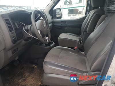 Zdjęcie 7 z 14 samochodu: 2021 NISSAN NV 2500 S VIN:1N6BF0LY8MN810457 - miniatura