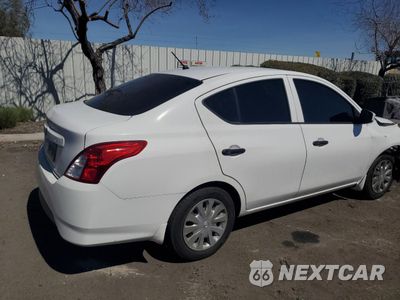 Trzecie zdjęcie samochodu z tyłu: 2017 NISSAN VERSA S VIN:3N1CN7AP9HL874335 - miniatura
