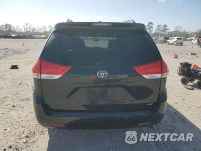 Zdjęcie 6 z 13 samochodu: 2013 TOYOTA SIENNA XLE VIN:5TDYK3DC6DS382007 - miniatura