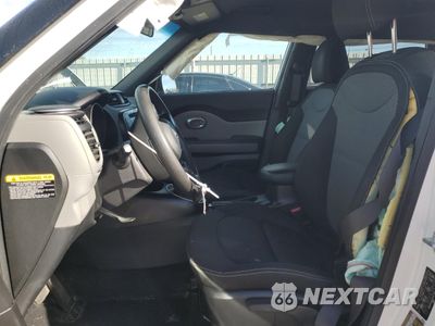 Zdjęcie 7 z 15 samochodu: 2019 KIA SOUL + VIN:KNDJP3A52K7917799 - miniatura