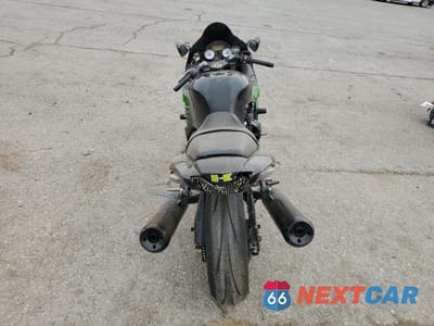 Czwarte zdjęcie samochodu z boku: 2009 KAWASAKI ZX1400 C VIN:JKBZXNC129A013642 - miniatura