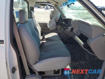 Zdjęcie 11 z 13 samochodu: 1997 GMC SIERRA C1500 VIN:1GTEC14W9VZ528236 - miniatura