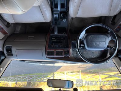 Zdjęcie 6 z 10 samochodu: 1996 TOYOTA 4RUNNER LIMITED VIN:JT3HN87R5T0032460 - miniatura