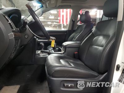 Zdjęcie 7 z 17 samochodu: 2020 TOYOTA LAND CRUISER VX-R VIN:JTMCY7AJ0L4089992 - miniatura