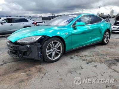 2016 TESLA MODEL S 5YJSA1E27GF122162 - główne zdjęcie licytacji z USA - miniatura