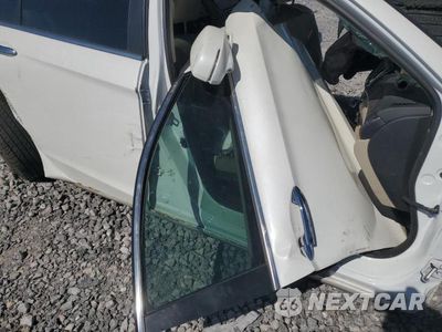 Zdjęcie 12 z 13 samochodu: 2016 HONDA ACCORD EX VIN:1HGCR2F77GA068725 - miniatura
