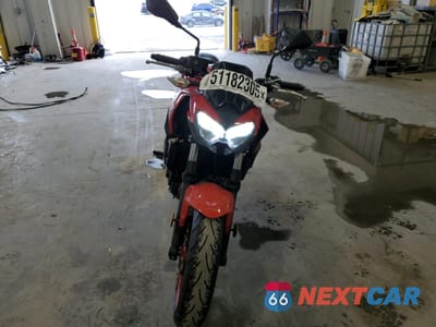 Drugie zdjęcie samochodu z przodu: 2022 KAWASAKI ER650 K VIN:ML5EREK1XNDA65711 - miniatura