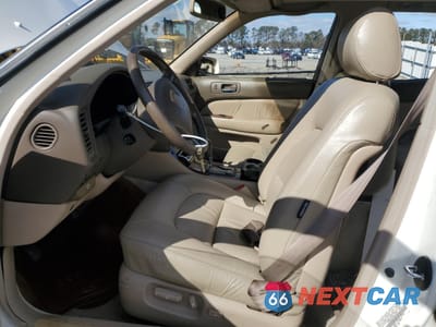 Zdjęcie 7 z 14 samochodu: 1996 LEXUS LS 400 VIN:JT8BH22F2T0043515 - miniatura