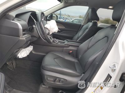 Zdjęcie 7 z 15 samochodu: 2024 TOYOTA GRAND HIGHLANDER XLE VIN:5TDACAB57RS003174 - miniatura