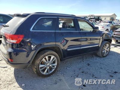 Trzecie zdjęcie samochodu z tyłu: 2013 JEEP GRAND CHEROKEE LAREDO VIN:1C4RJEAG7DC588531 - miniatura